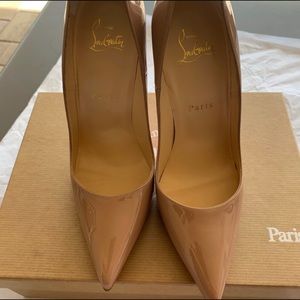 Christian Louboutin NEW nude heels size 38.5